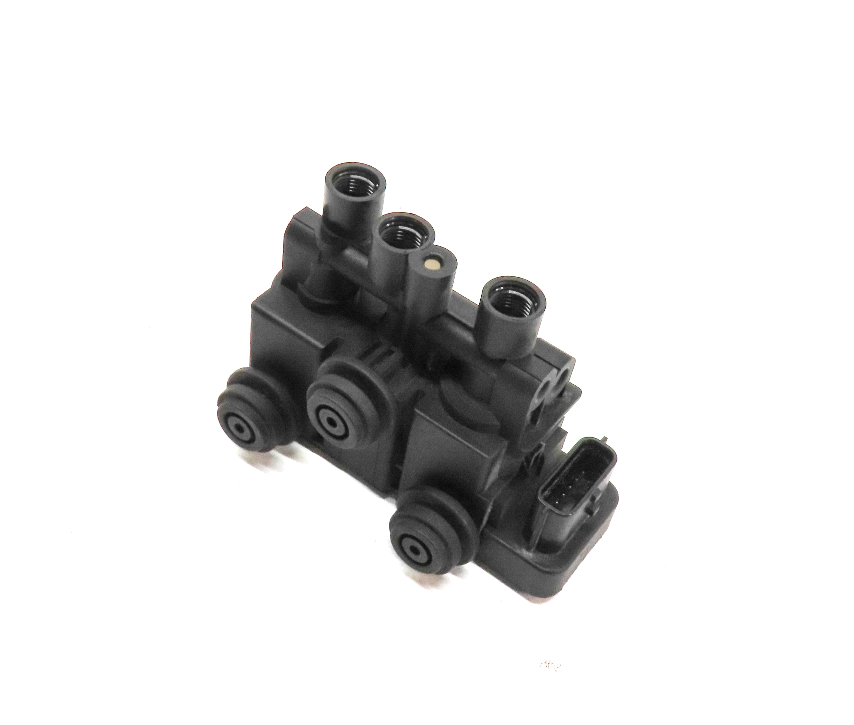2014 RANGE ROVER SPORT (L494) FRONT AIR SUSPENSION TRANSFER RELIEF VALVE BLOCK — exact item pictured
